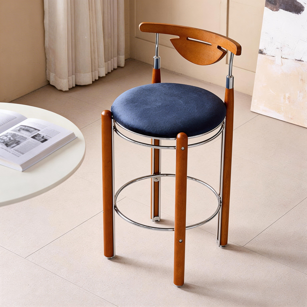 Arc Rest Bar Stool