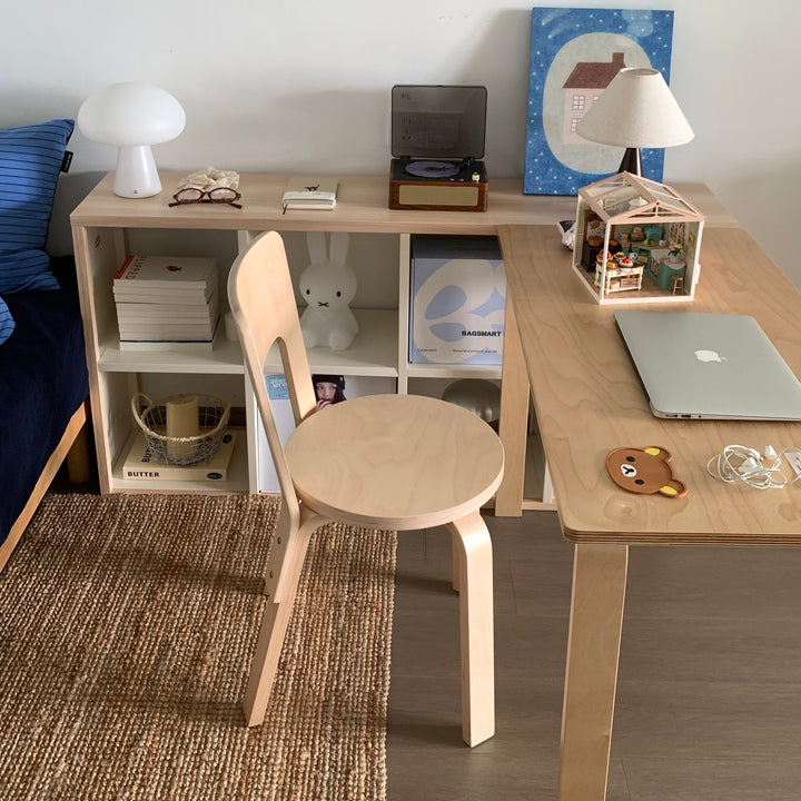 Flow Backrest Minimalist Chair