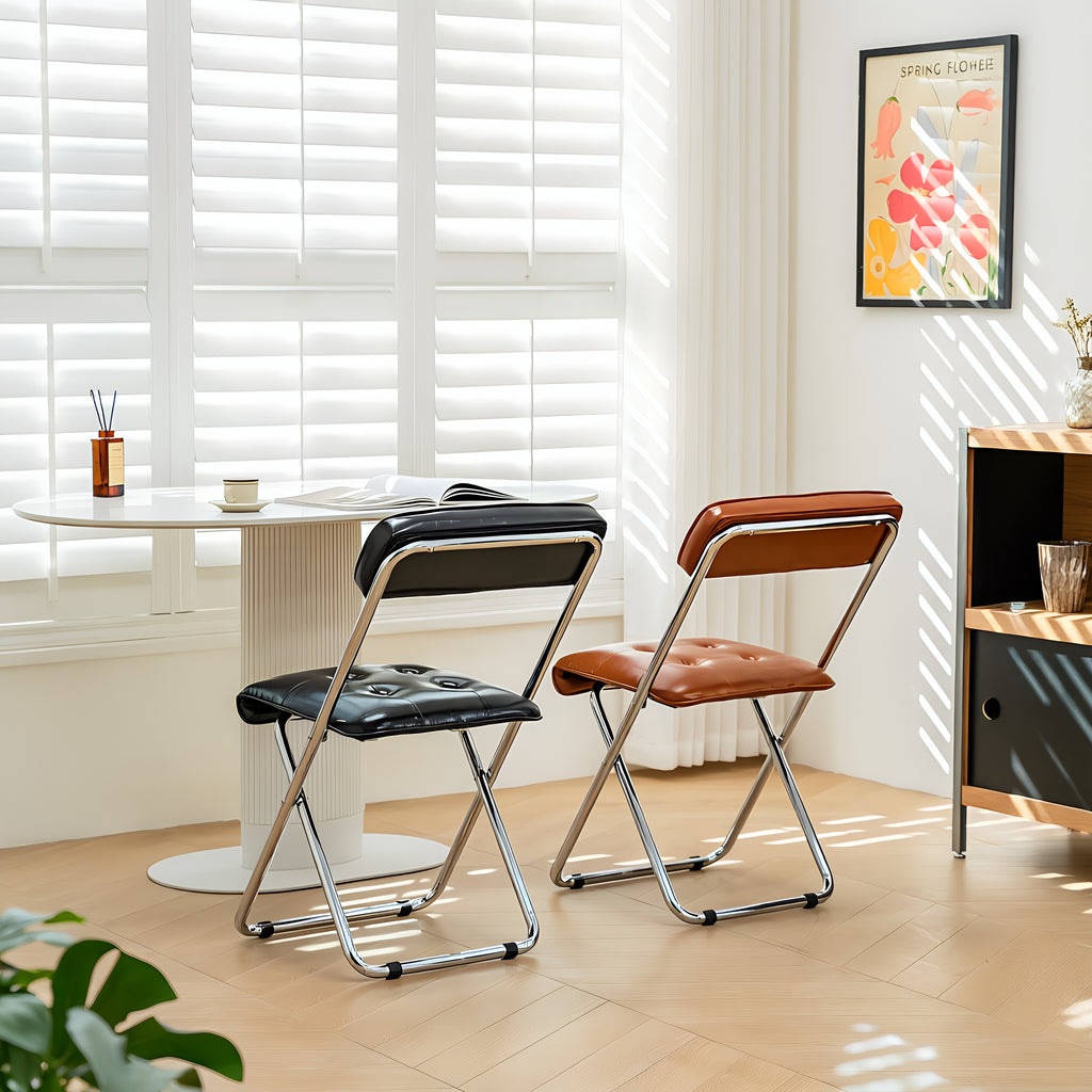Tufted Snap Chair